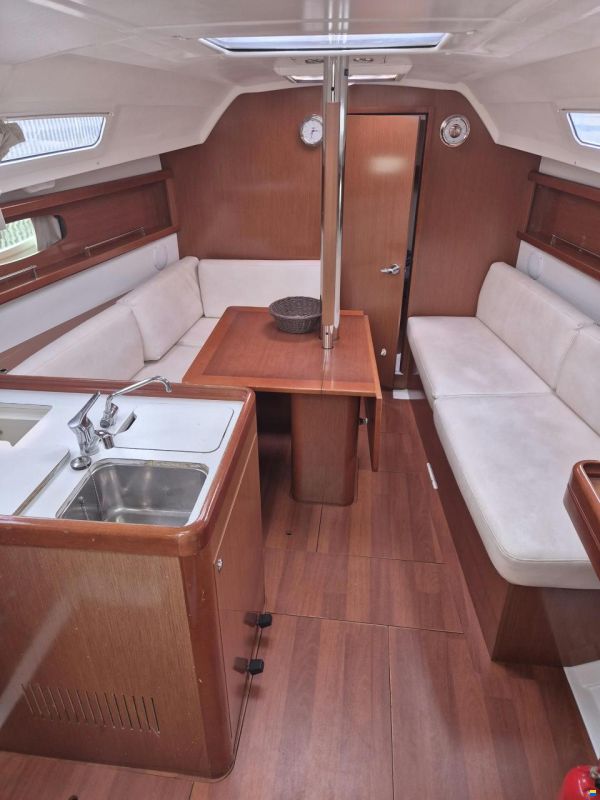 Beneteau Oceanis 31