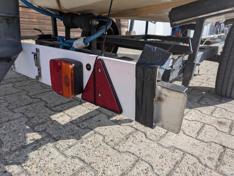 Boot met trailer