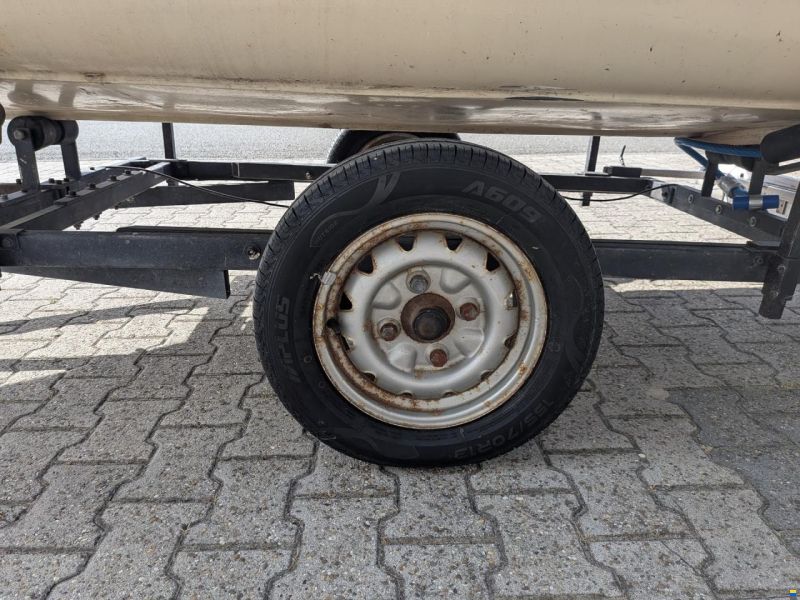 Boot met trailer