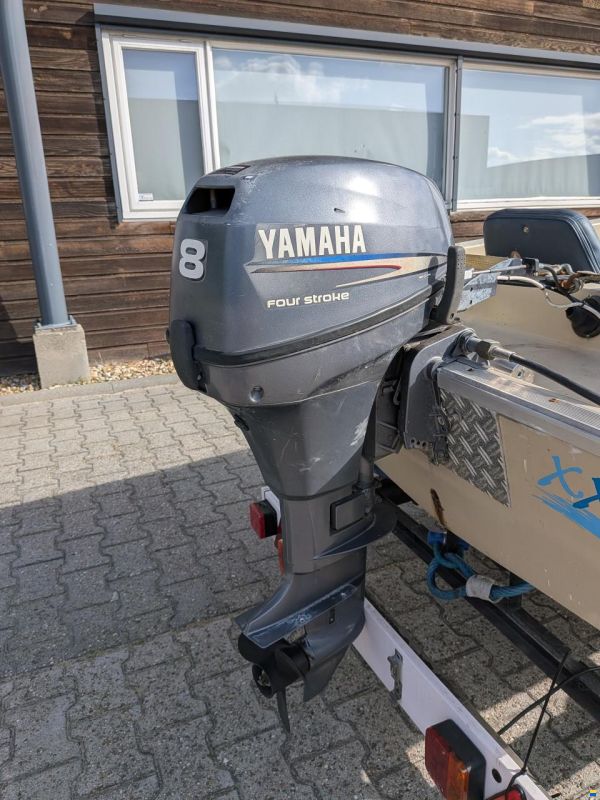Boot met trailer