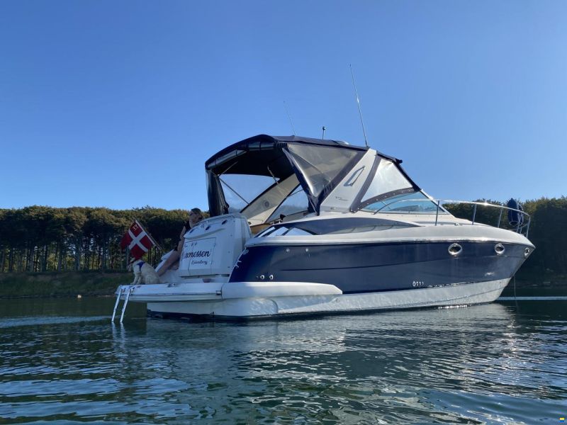 Monterey 375 Sport Yacht