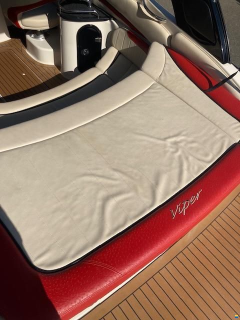 Viper 243
