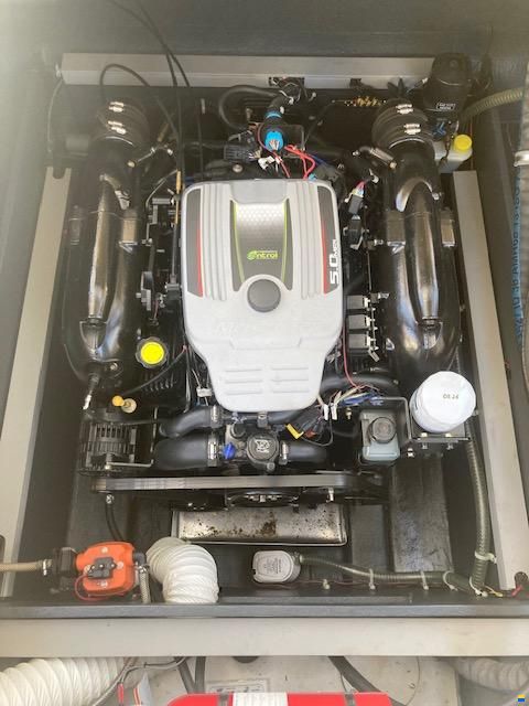 Viper 243