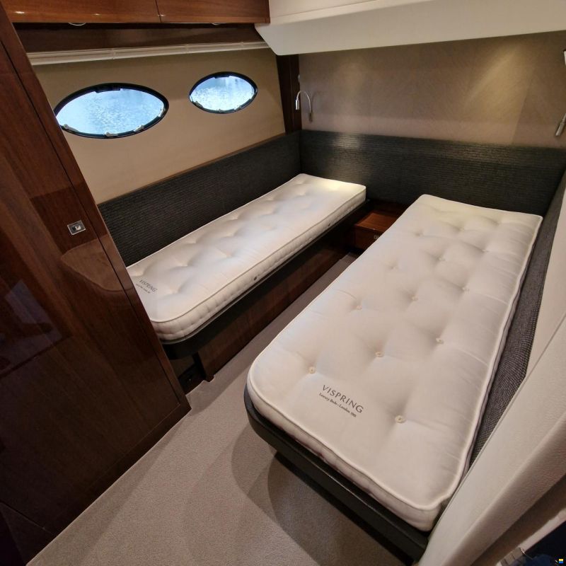 Princess 56 Fly