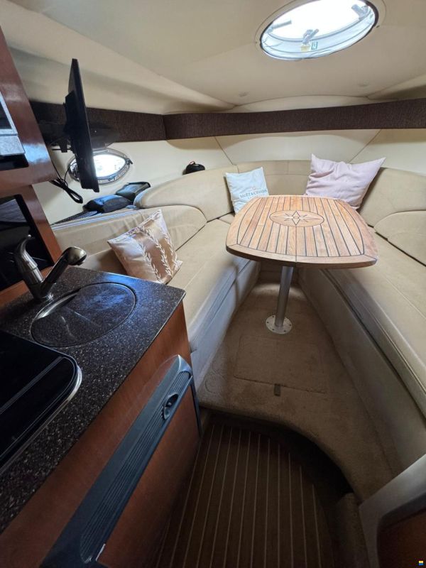 Maxum 2700 SE