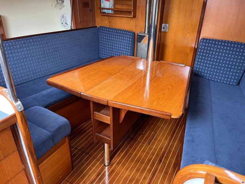 Beneteau First 345