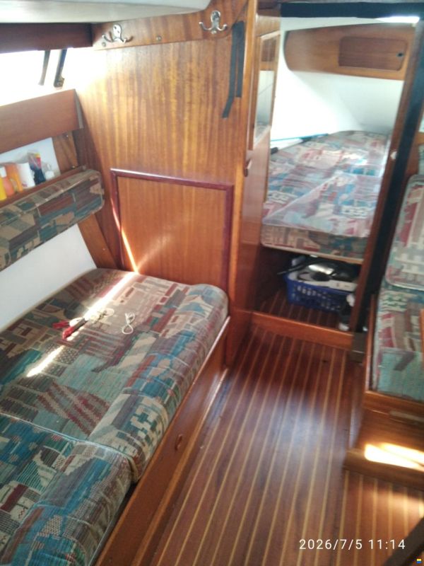 Bavaria 707