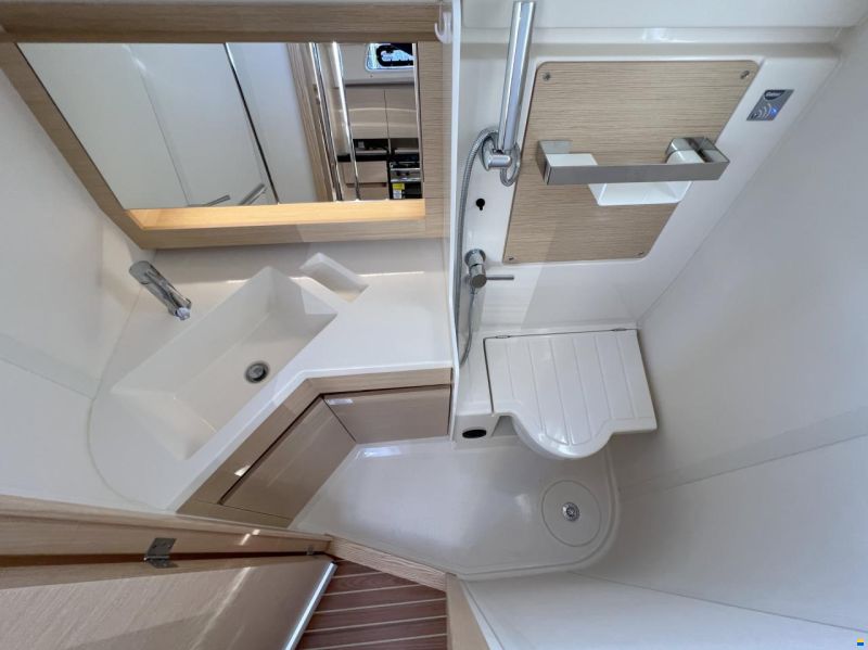 Hanse 388
