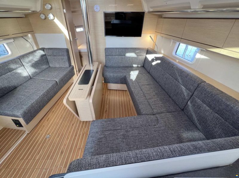 Hanse 388