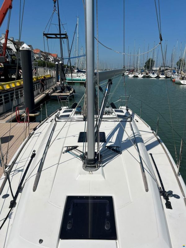 Dufour 36P