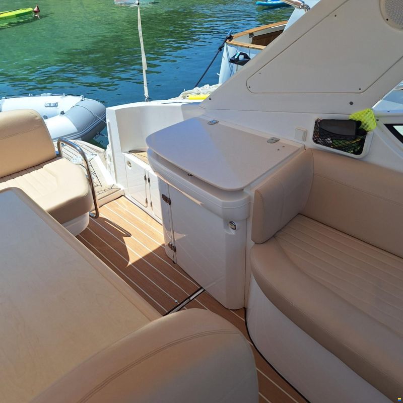 Sealine S29