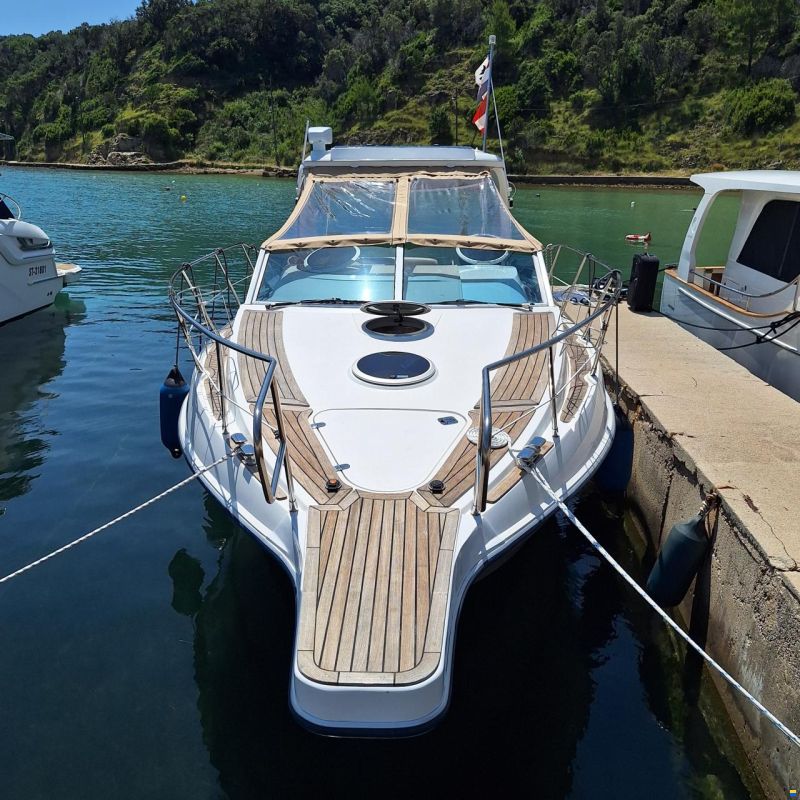 Sealine S29