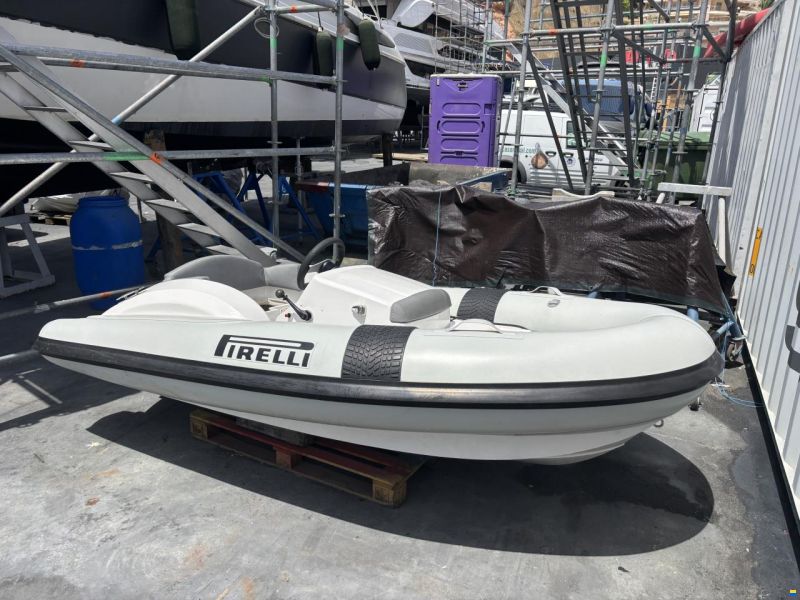 Pirelli J29 Jet Tender