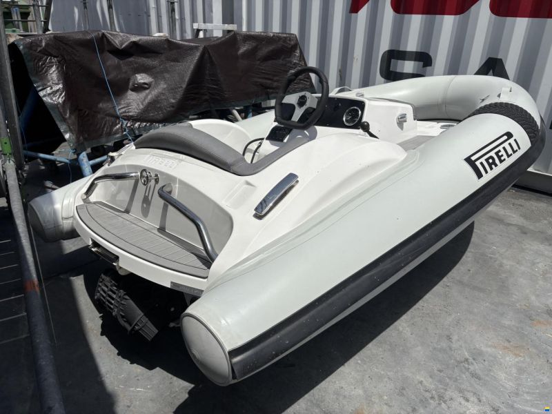 Pirelli J29 Jet Tender