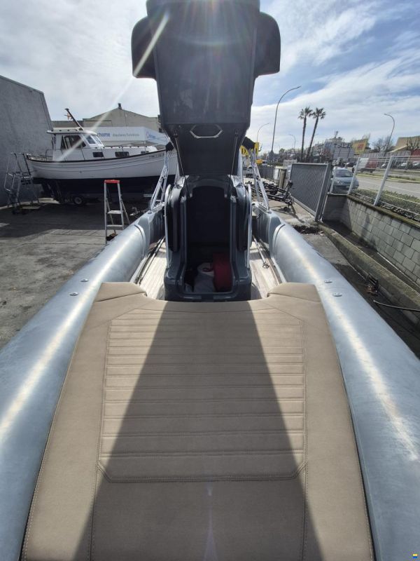 SACS Strider 800