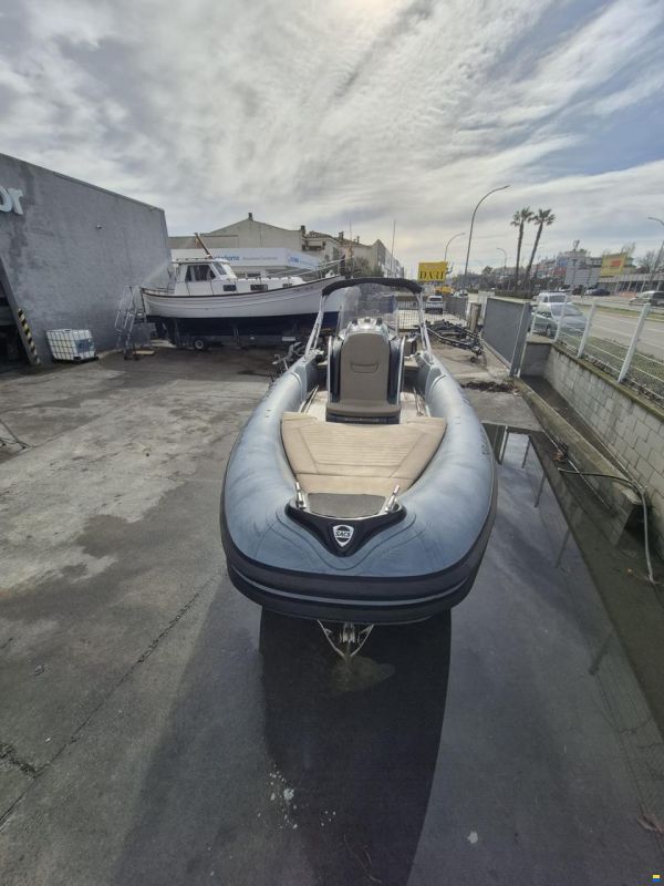 SACS Strider 800