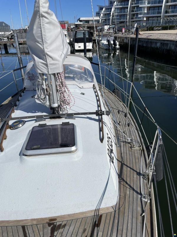 Jeremy Rogers Limited Contessa 28