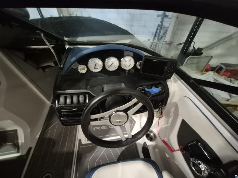 Regal 2000 ESX