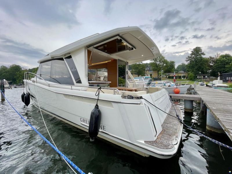 Greenline 39