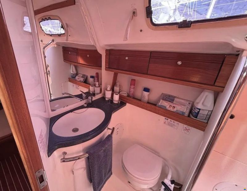 Bavaria 42 Cruiser