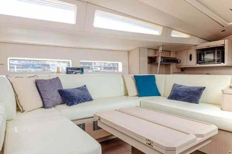 Jeanneau 60