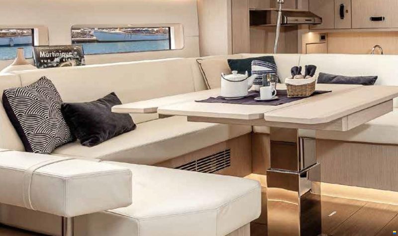 Jeanneau 60