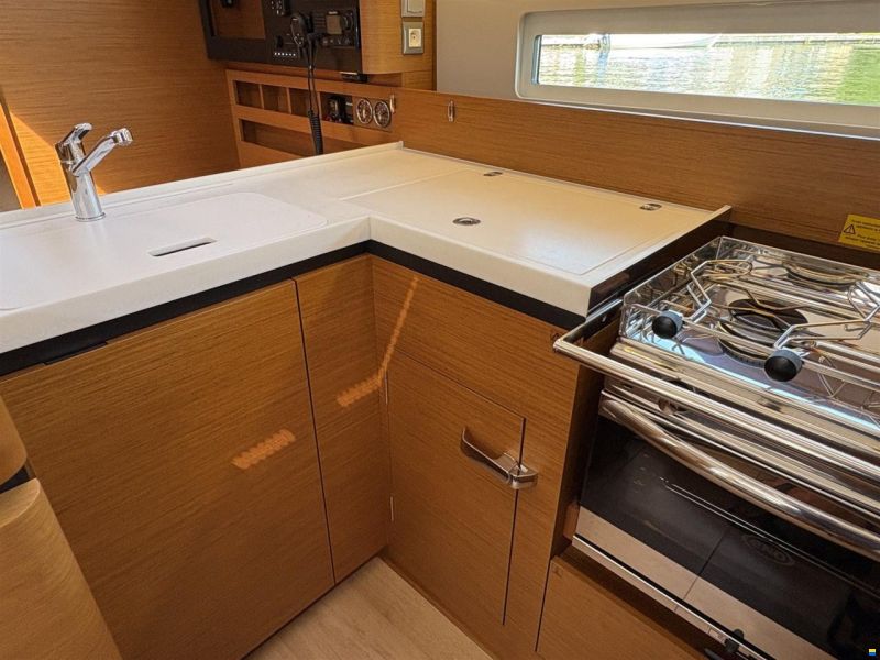 Jeanneau Sun Odyssey 410