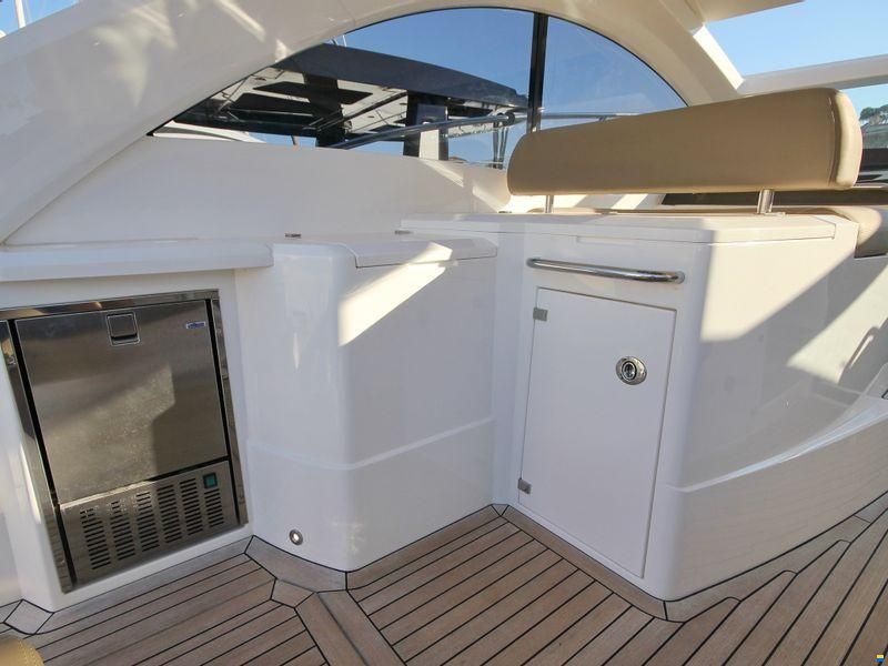 Sunseeker Portofino 40
