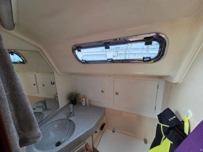 Bavaria 37.3