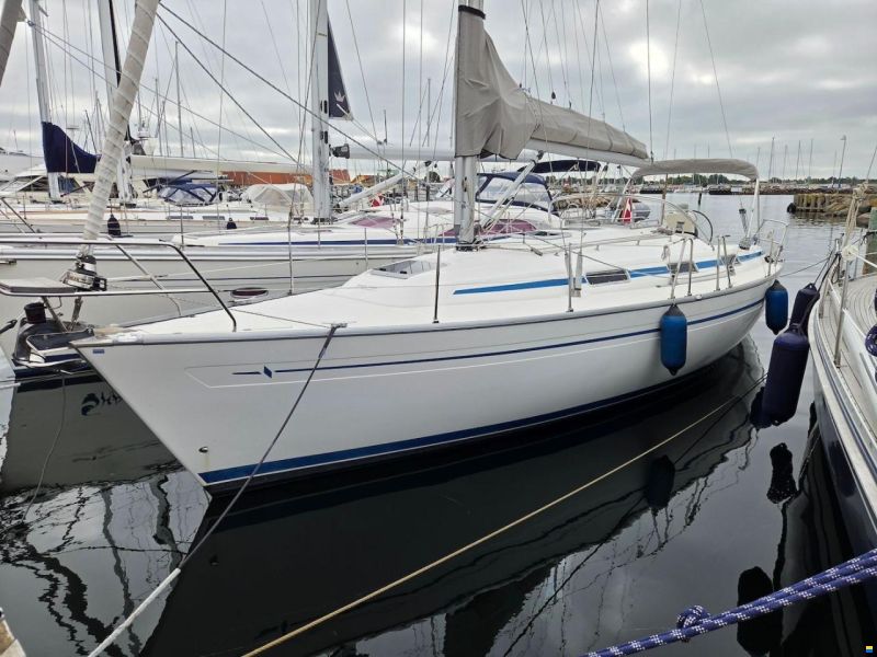 Bavaria 37.3