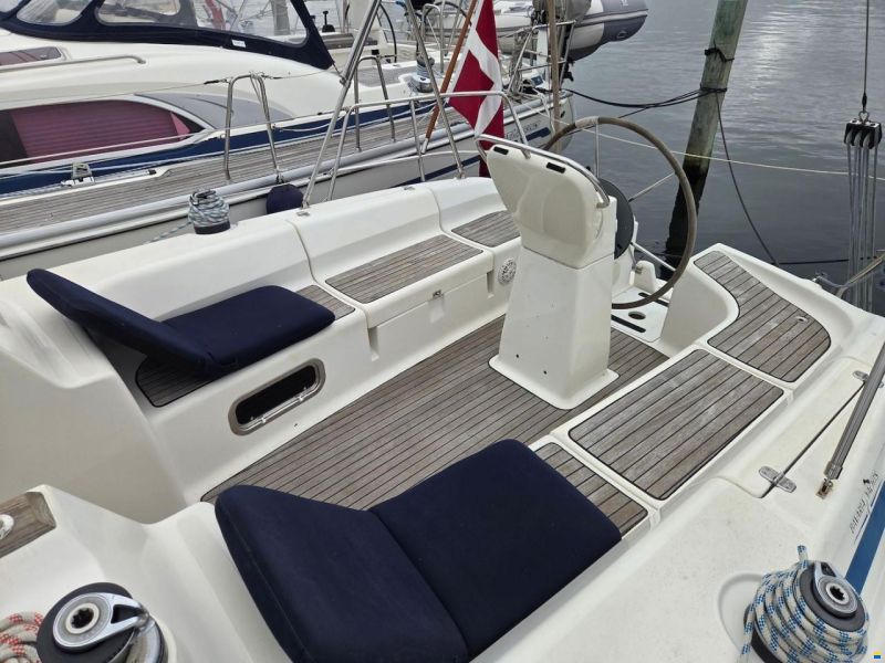 Bavaria 37.3