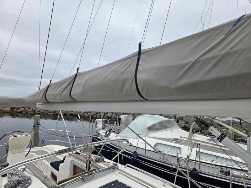 Bavaria 37.3