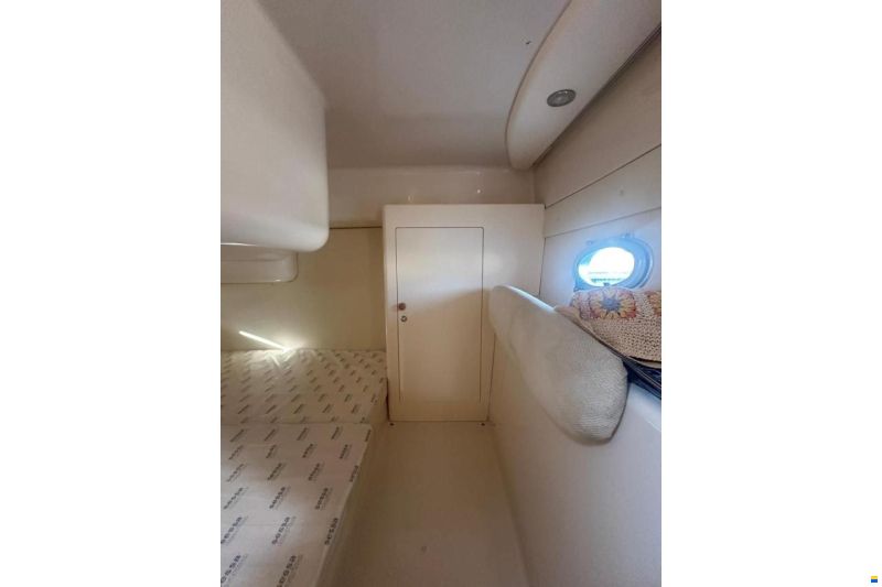 Sessa Oyster 30