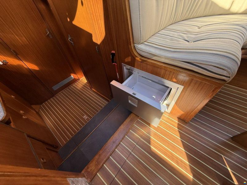 Linssen 35SE