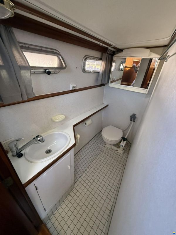 Linssen 35SE