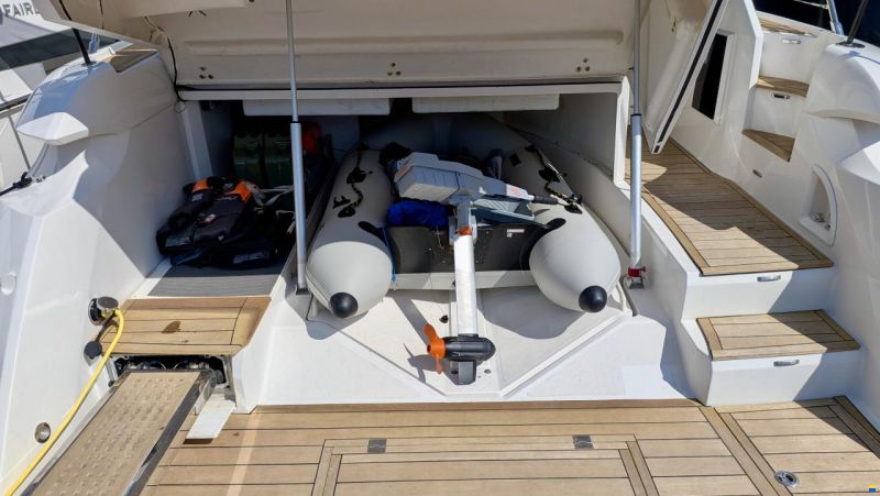 SESSA MARINE C43 – 680 H – VOLVO D6 IPS