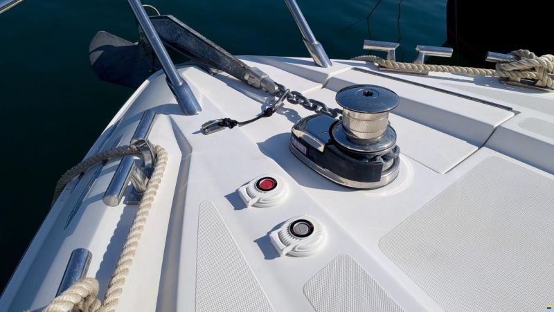 SESSA MARINE C43 – 680 H – VOLVO D6 IPS