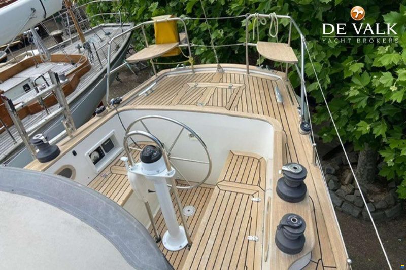 Tradewind 35