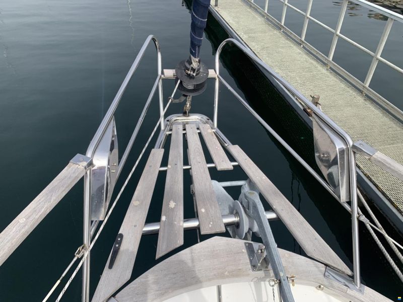 Nauticat 33