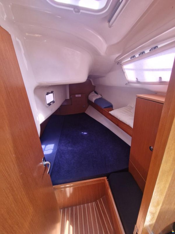 Bavaria 35