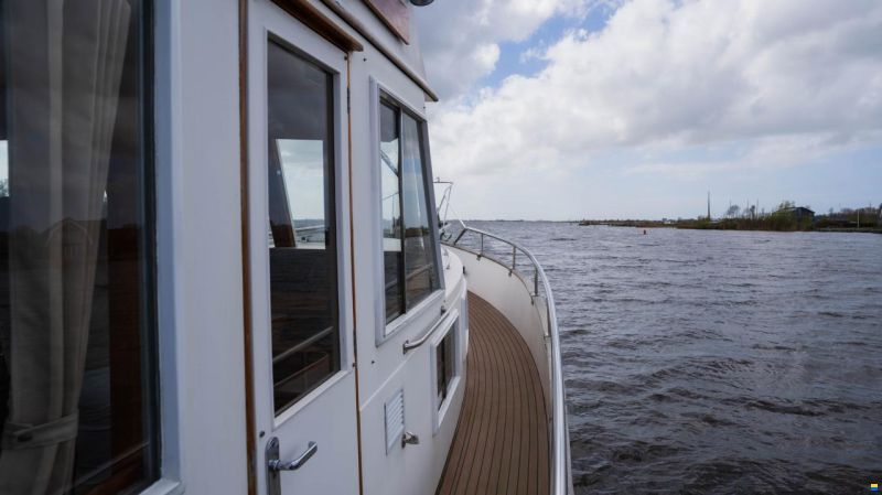 American Marine 49 motoryacht