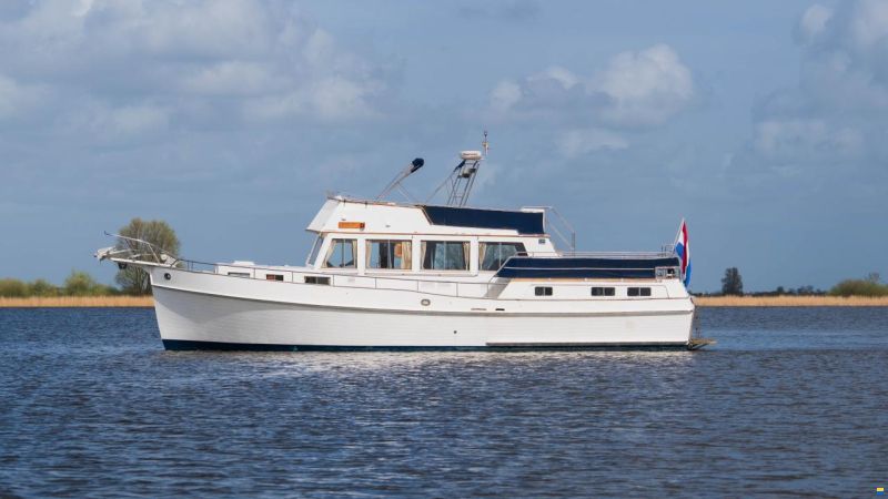 American Marine 49 motoryacht