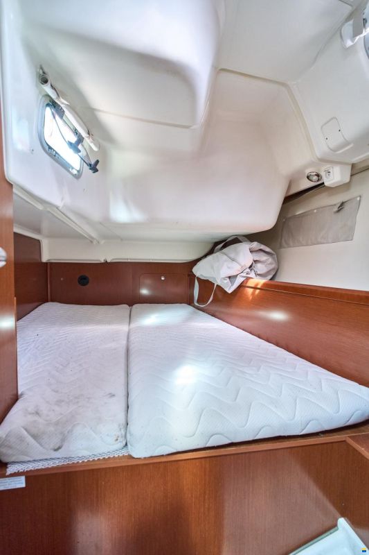 Beneteau Oceanis 40