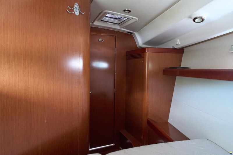 Beneteau Oceanis 40