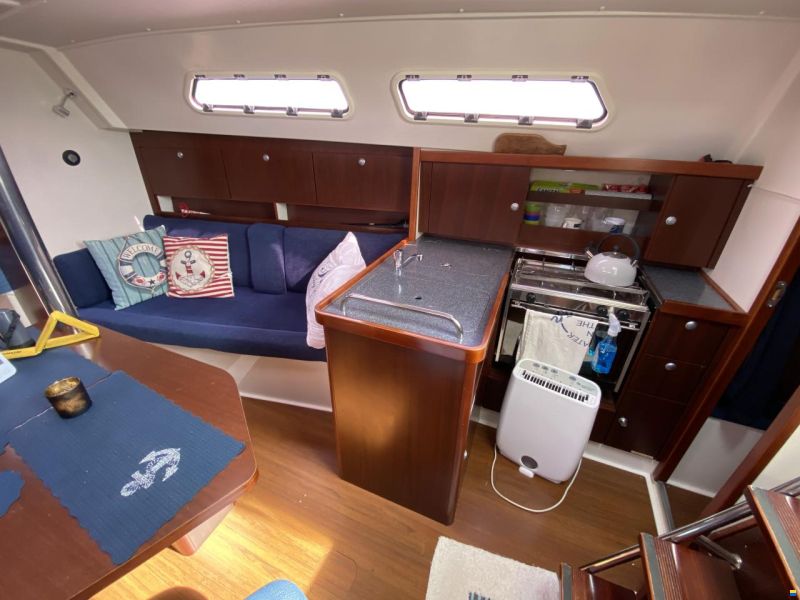 Hanse 320