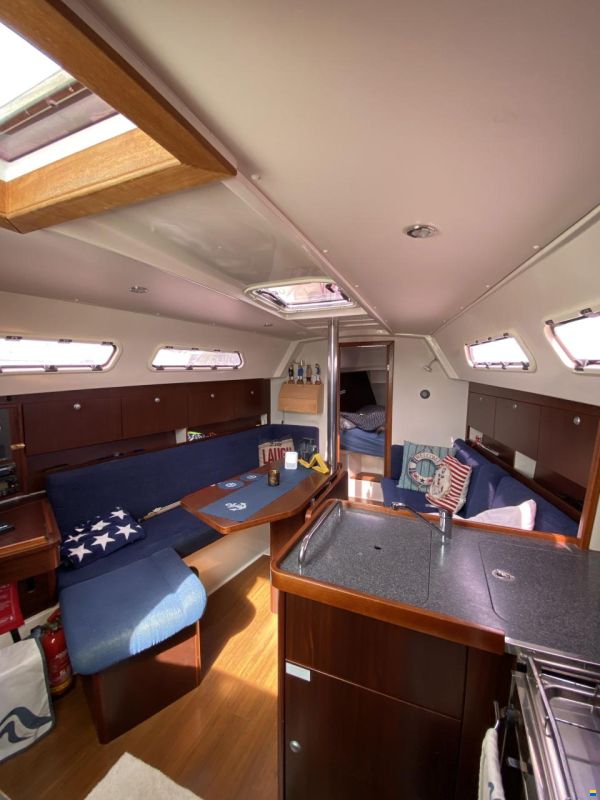 Hanse 320