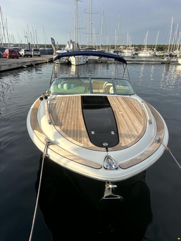 Chris Craft Corsair 30