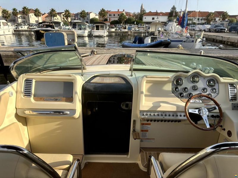 Chris Craft Corsair 30
