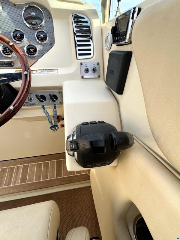 Chris Craft Corsair 30
