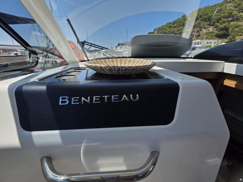 Beneteau ANTARES 9